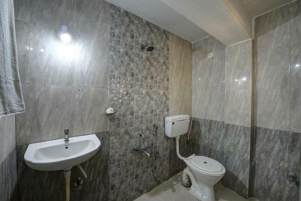 Spot On 37153 Karavali Paradise Hotel Dod Ballāpur Exterior foto